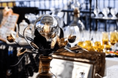 Antiquités-brocante de l'UCAIF place Napoléon Bonaparte à Fontainebleau, 16 août 2026