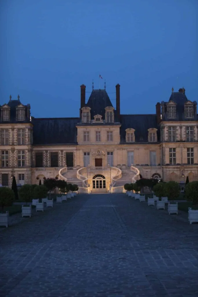 Visite nocturne Nuit d'été à la cour au château de Fontainebleau