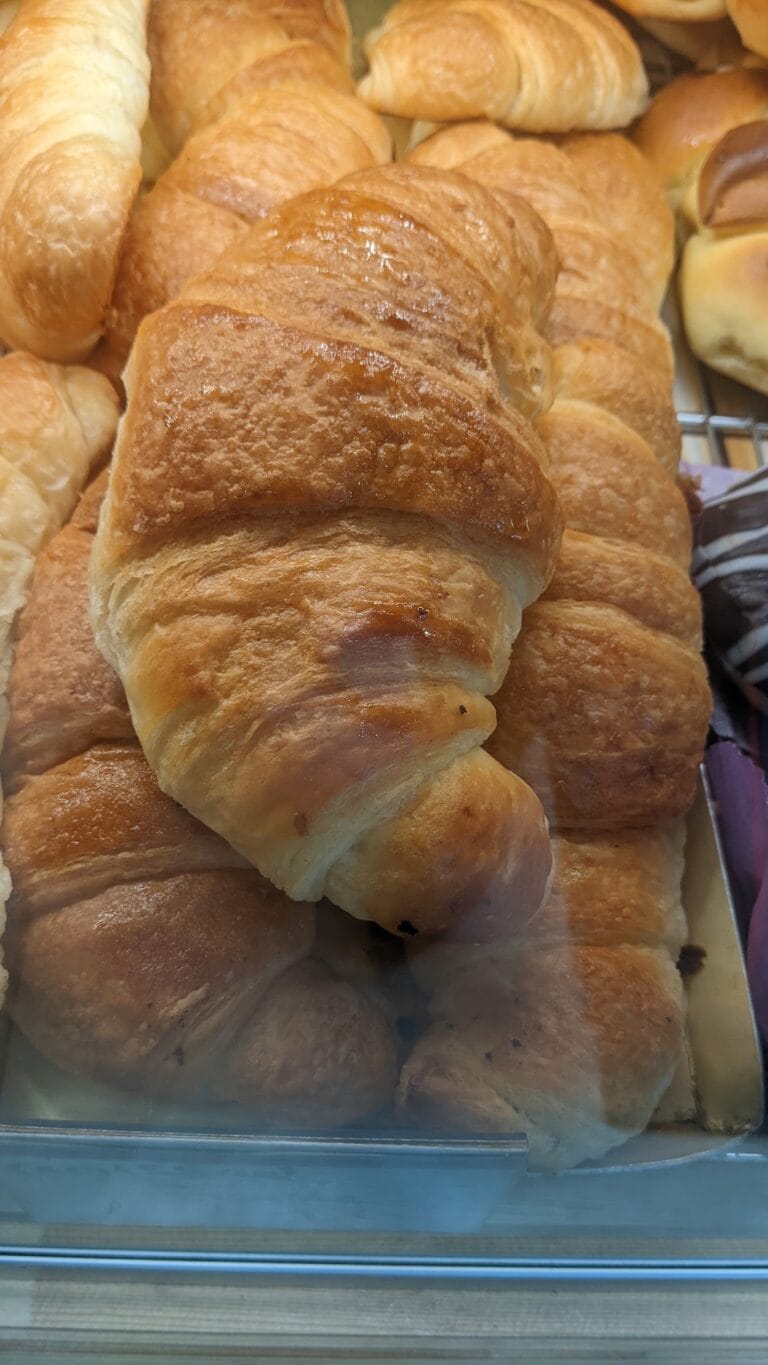 Goldbraune Hörnchen, Boulangerie de la Gare