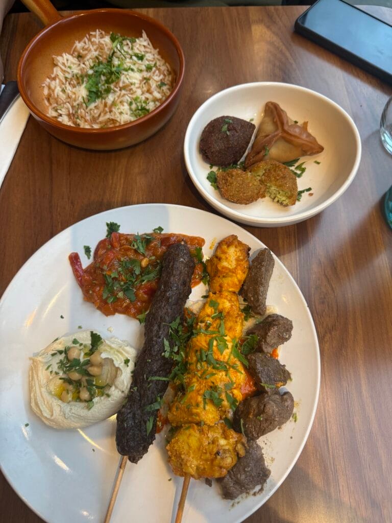 O Phoenicia, photo 9